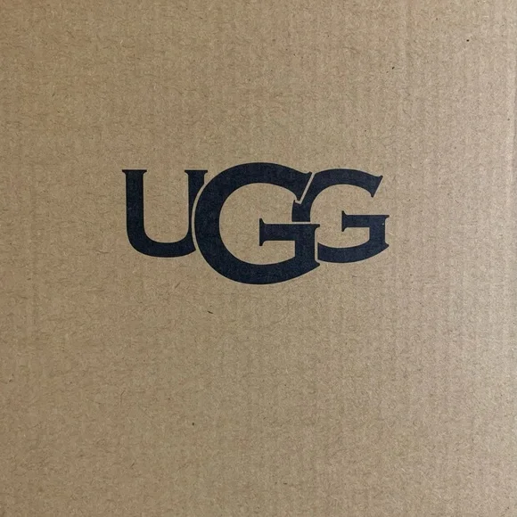 UGG Women's Fuzz Yeah Slippers - Picture 11 of 11